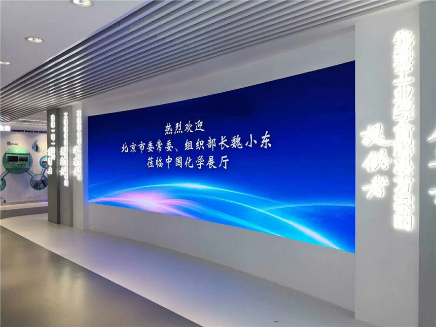 󔵓xСgP1.6LED4KărA