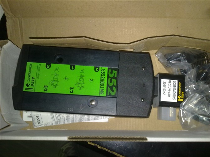 F؛8320G174