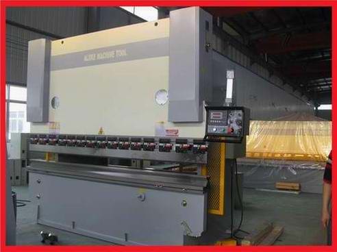 WC67K-120T/3200ҺۏC
