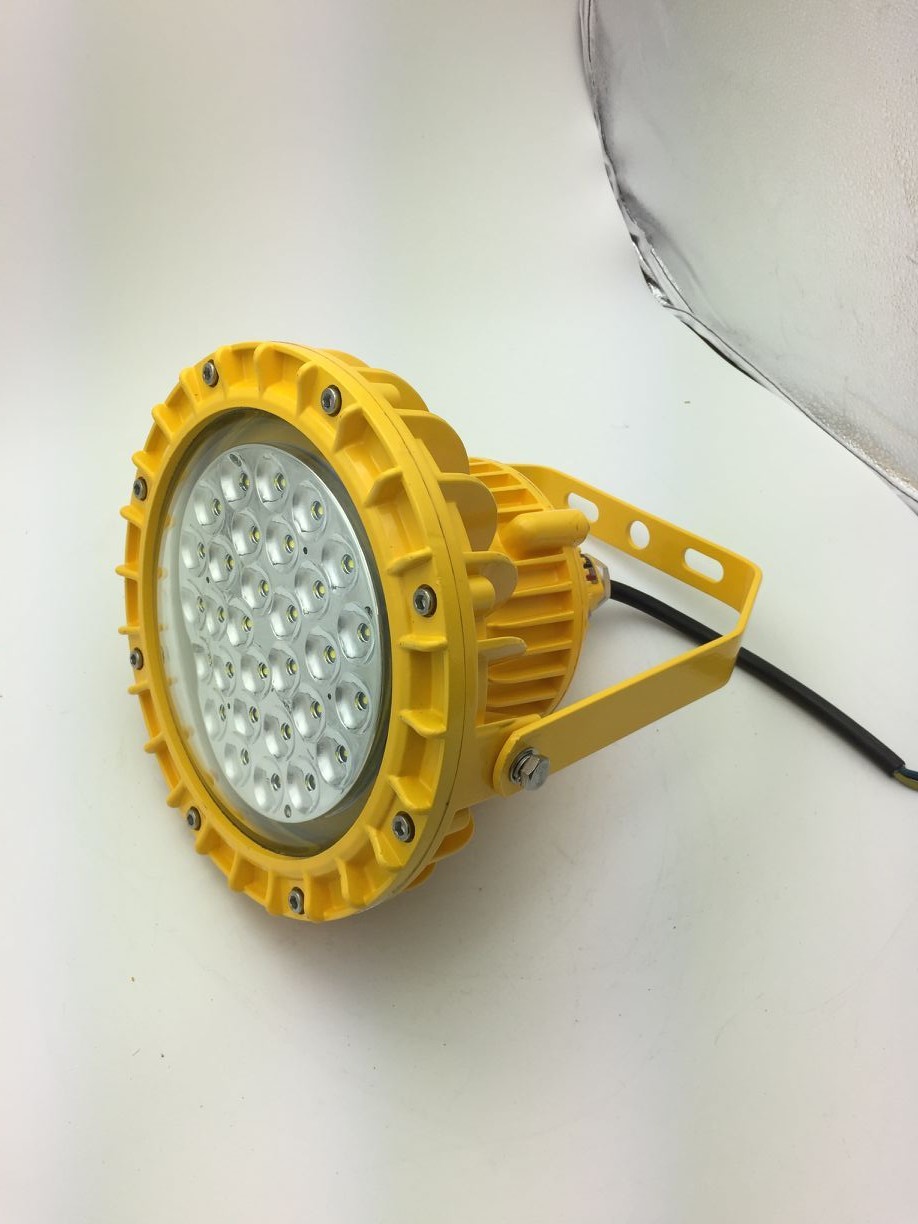 LEDSֱN ʯ70Wƽ_