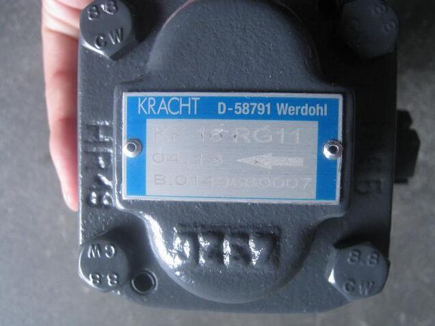 KF4RF2-D15KRACHT˵͉X݆ ̓r