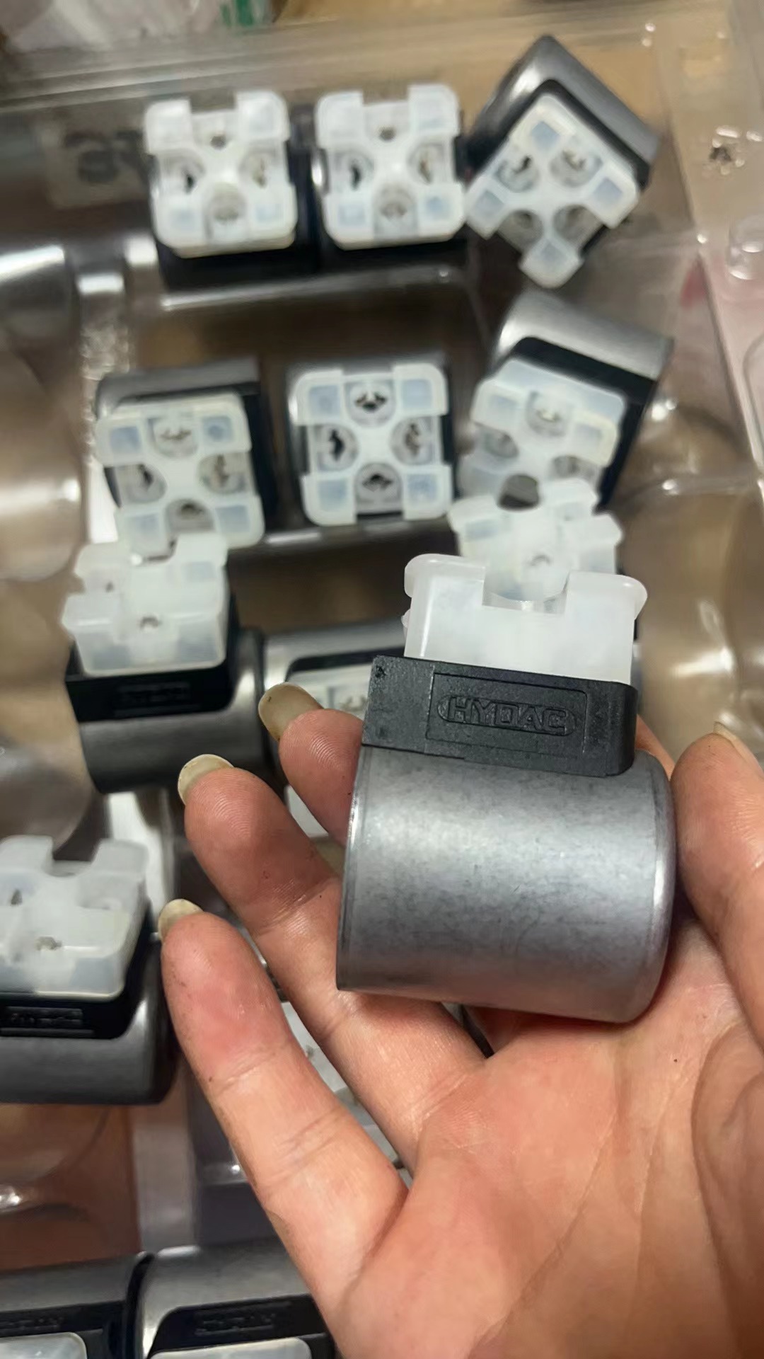 F؛R¿HYDAC늴yȦ3000249 COIL 24DG -40-1836