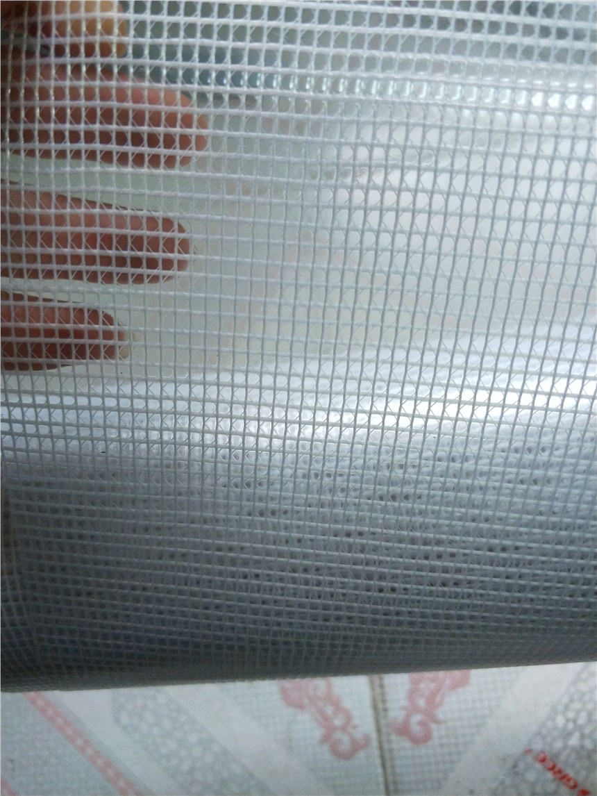 LNۃ|PVCAWW񲼷mˮO